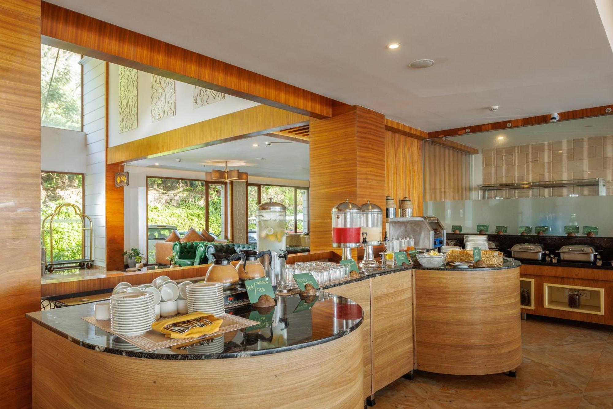 Amber Dale Luxury Hotel & Spa, Munnar Ngoại thất bức ảnh