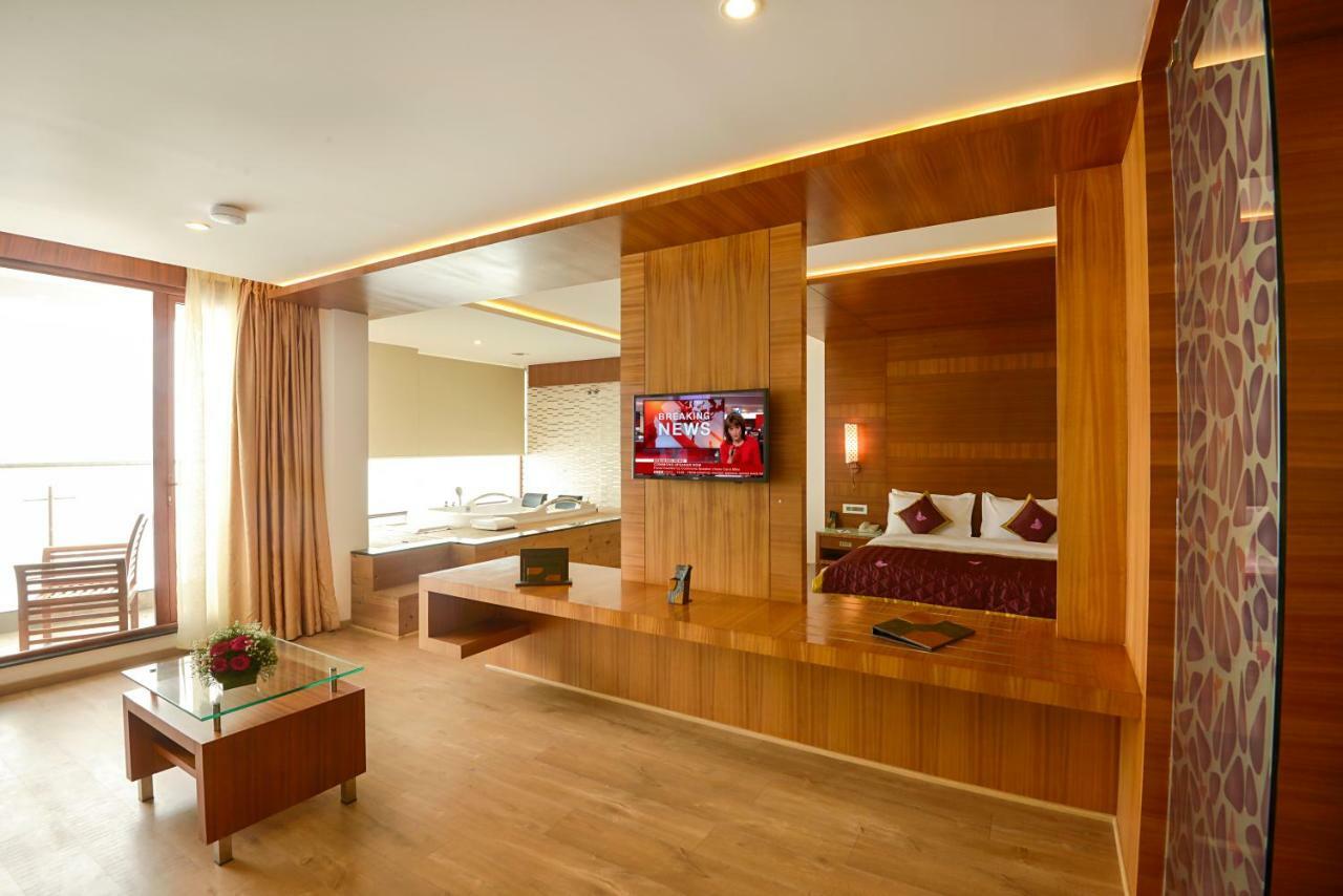 Amber Dale Luxury Hotel & Spa, Munnar Ngoại thất bức ảnh