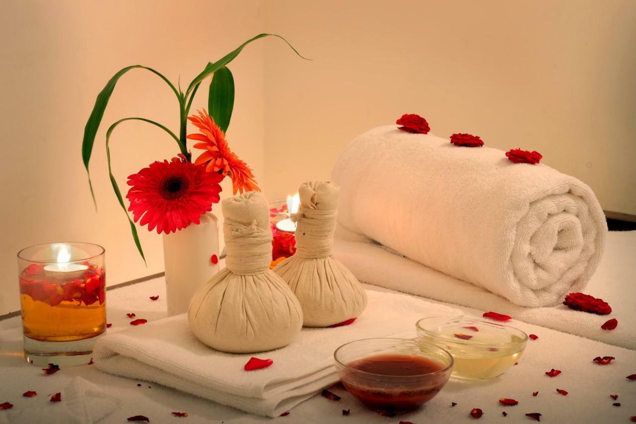 Amber Dale Luxury Hotel & Spa, Munnar Ngoại thất bức ảnh